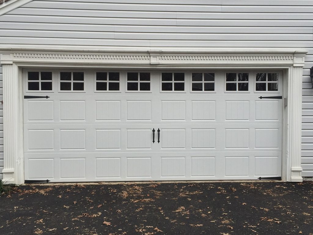 Why It Makes Sense to Hire a Garage Door Repair Professional