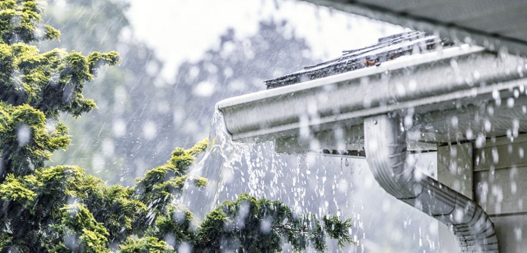 WHAT CAUSES GUTTER DAMAGE?